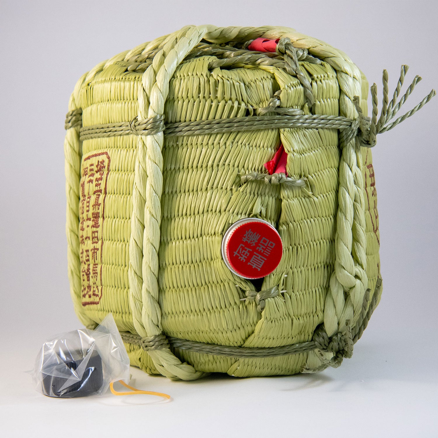 神亀純米清酒 ミニ菰樽(こもだる) – 神亀の館